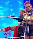 WWE_Friday_Night_SmackDown_2021_10_22_720p_HDTV_x264-Star_mkv_004902236.jpg