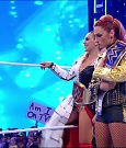WWE_Friday_Night_SmackDown_2021_10_22_720p_HDTV_x264-Star_mkv_004905439.jpg