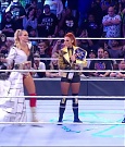 WWE_Friday_Night_SmackDown_2021_10_22_720p_HDTV_x264-Star_mkv_004907441.jpg