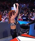 WWE_Monday_Night_Raw_2021_11_08_720p_HDTV_x264-NWCHD_mp4_004166434.jpg