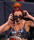 WWE_Monday_Night_Raw_2021_11_08_720p_HDTV_x264-NWCHD_mp4_004182049.jpg