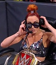 WWE_Monday_Night_Raw_2021_11_08_720p_HDTV_x264-NWCHD_mp4_004184852.jpg
