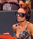 WWE_Monday_Night_Raw_2021_11_08_720p_HDTV_x264-NWCHD_mp4_004349150.jpg