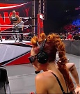 WWE_Monday_Night_Raw_2021_11_08_720p_HDTV_x264-NWCHD_mp4_004690357.jpg