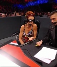 WWE_Monday_Night_Raw_2021_11_08_720p_HDTV_x264-NWCHD_mp4_004814766.jpg