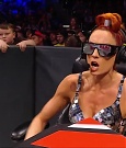 WWE_Monday_Night_Raw_2021_11_08_720p_HDTV_x264-NWCHD_mp4_005100451.jpg