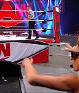 WWE_Monday_Night_Raw_2021_11_08_720p_HDTV_x264-NWCHD_mp4_005153705.jpg