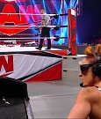 WWE_Monday_Night_Raw_2021_11_08_720p_HDTV_x264-NWCHD_mp4_005154105.jpg