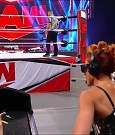WWE_Monday_Night_Raw_2021_11_08_720p_HDTV_x264-NWCHD_mp4_005154505.jpg