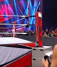 WWE_Monday_Night_Raw_2021_11_08_720p_HDTV_x264-NWCHD_mp4_005570622.jpg