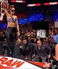 WWE_Monday_Night_Raw_2021_11_08_720p_HDTV_x264-NWCHD_mp4_005621473.jpg