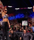 WWE_Monday_Night_Raw_2021_11_08_720p_HDTV_x264-NWCHD_mp4_005622674.jpg