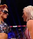 WWE_Monday_Night_Raw_2021_11_08_720p_HDTV_x264-NWCHD_mp4_005627078.jpg
