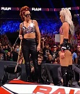 WWE_Monday_Night_Raw_2021_11_08_720p_HDTV_x264-NWCHD_mp4_005633885.jpg