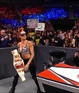 WWE_Monday_Night_Raw_2021_11_08_720p_HDTV_x264-NWCHD_mp4_005637489.jpg