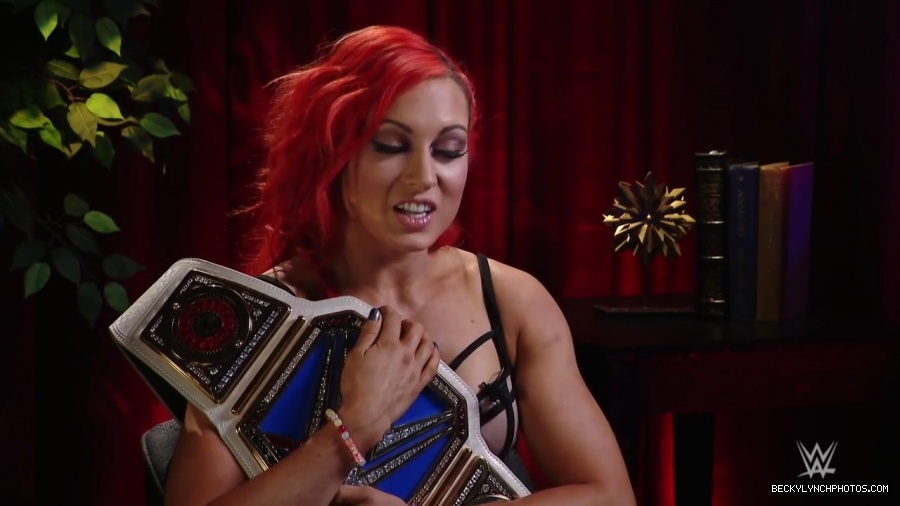 Becky_Lynch_s_emotional_journey_to_the_SmackDown_Women_s_Championship__Exclusive_Interview_mp42152.jpg