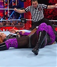 WWE_Raw_01_01_24_Becky_vs_Nia_mp40494.jpg