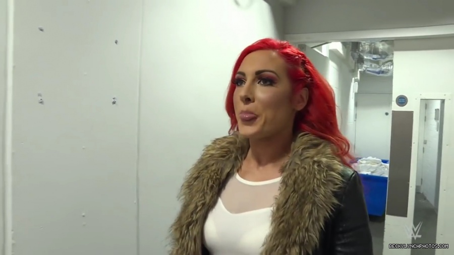 Becky_Lynch_arrives_at_the_SSE_Hydro__SmackDown_LIVE_Exclusive2C_Nov__82C_2016_mp41492.jpg