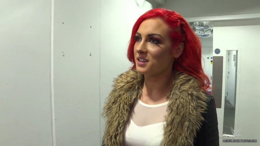 Becky_Lynch_arrives_at_the_SSE_Hydro__SmackDown_LIVE_Exclusive2C_Nov__82C_2016_mp41495.jpg