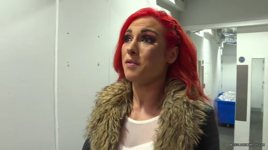 Becky_Lynch_arrives_at_the_SSE_Hydro__SmackDown_LIVE_Exclusive2C_Nov__82C_2016_mp41511.jpg