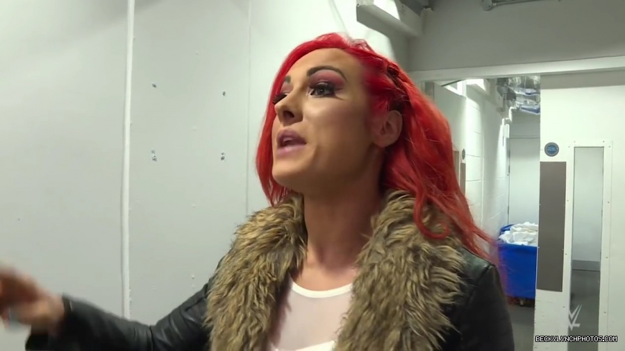 Becky_Lynch_arrives_at_the_SSE_Hydro__SmackDown_LIVE_Exclusive2C_Nov__82C_2016_mp41517.jpg