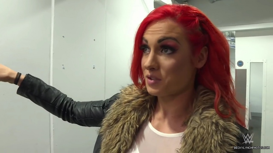 Becky_Lynch_arrives_at_the_SSE_Hydro__SmackDown_LIVE_Exclusive2C_Nov__82C_2016_mp41520.jpg
