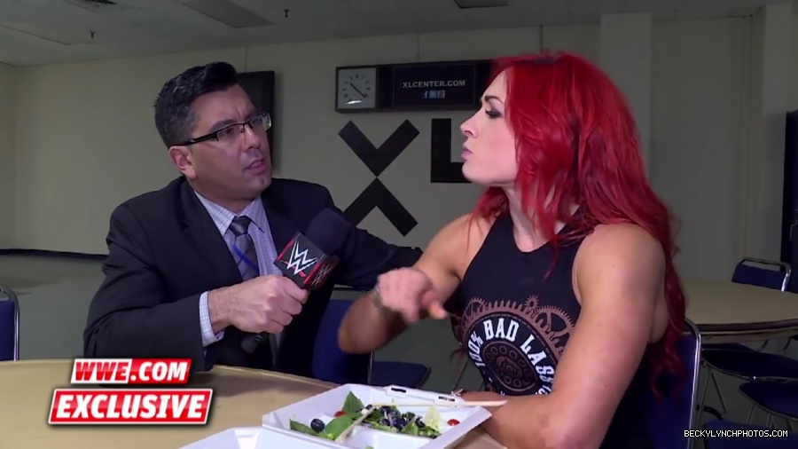 Becky_Lynch_refuses_to_let_Emma_ruin_her_meal__Raw_Fallout2C_April_252C_2016_mp42073.jpg