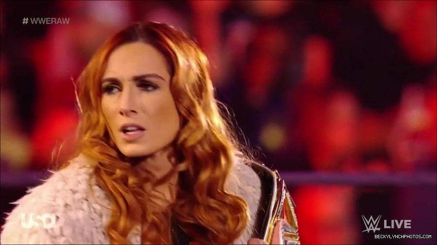 WWE_Monday_Night_Raw_2022_01_03_720p_HDTV_x264-NWCHD_mp4_002473206.jpg