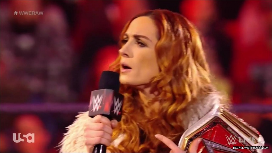 WWE_Monday_Night_Raw_2022_01_03_720p_HDTV_x264-NWCHD_mp4_002494027.jpg