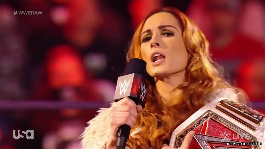 WWE_Monday_Night_Raw_2022_01_03_720p_HDTV_x264-NWCHD_mp4_002494828.jpg