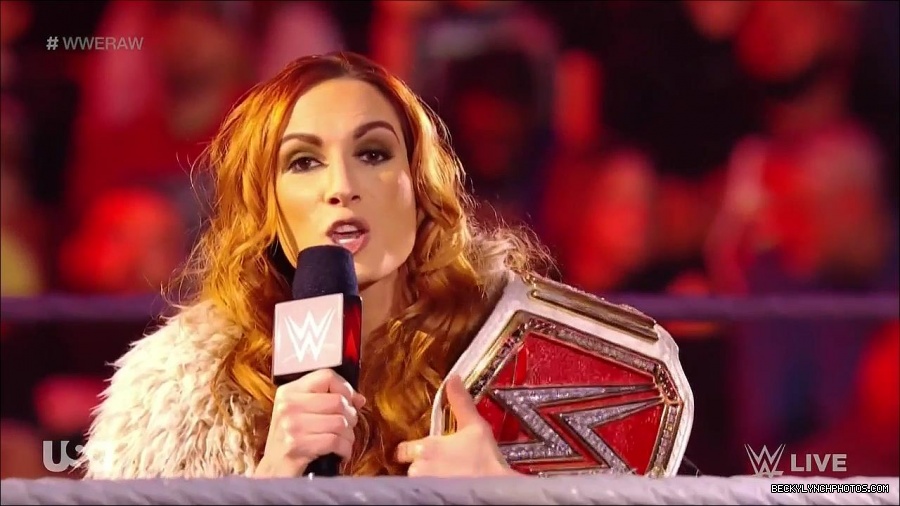 WWE_Monday_Night_Raw_2022_01_03_720p_HDTV_x264-NWCHD_mp4_002527661.jpg