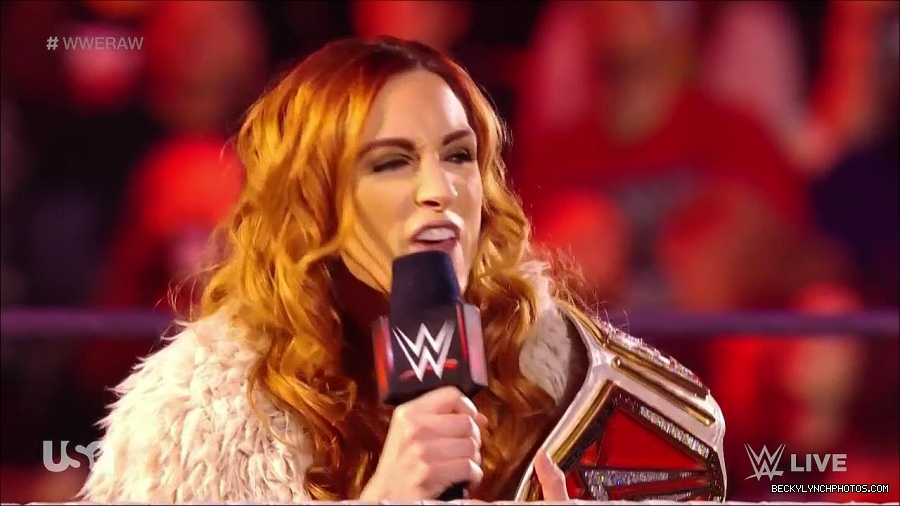 WWE_Monday_Night_Raw_2022_01_03_720p_HDTV_x264-NWCHD_mp4_002533667.jpg