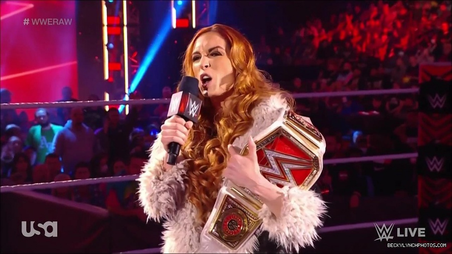 WWE_Monday_Night_Raw_2022_01_03_720p_HDTV_x264-NWCHD_mp4_002540874.jpg