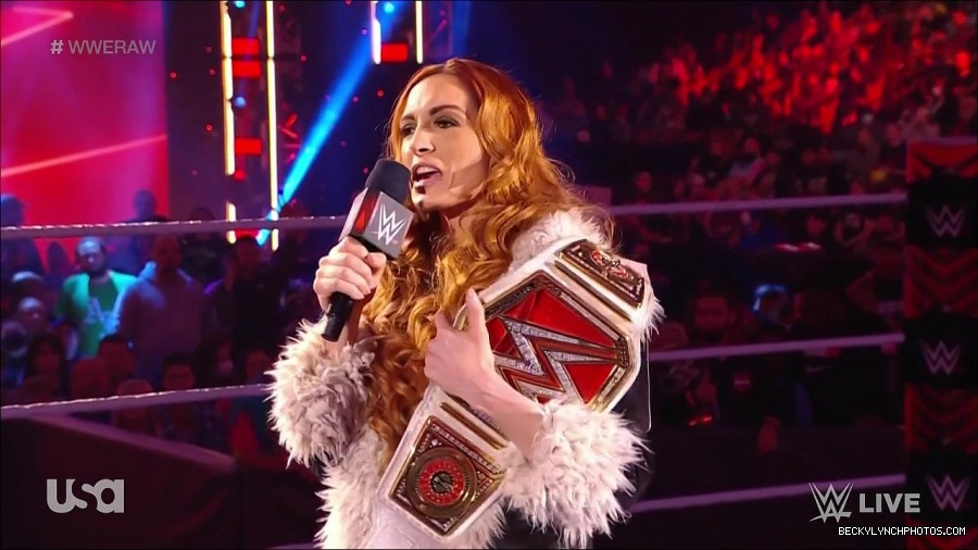 WWE_Monday_Night_Raw_2022_01_03_720p_HDTV_x264-NWCHD_mp4_002541274.jpg
