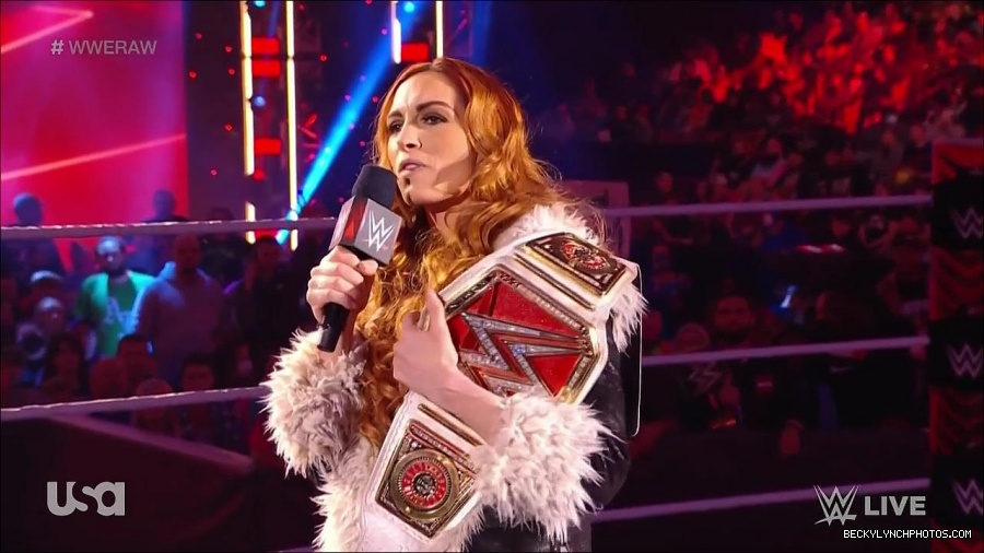 WWE_Monday_Night_Raw_2022_01_03_720p_HDTV_x264-NWCHD_mp4_002541675.jpg