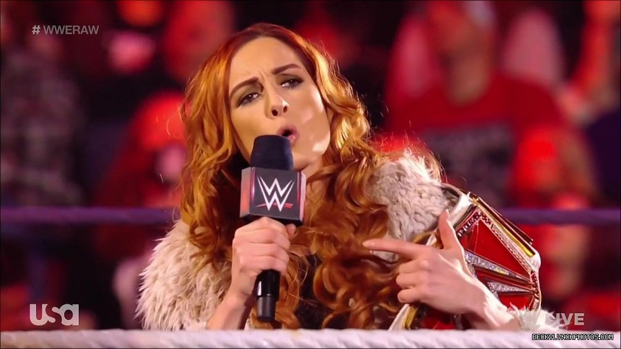 WWE_Monday_Night_Raw_2022_01_03_720p_HDTV_x264-NWCHD_mp4_002593727.jpg