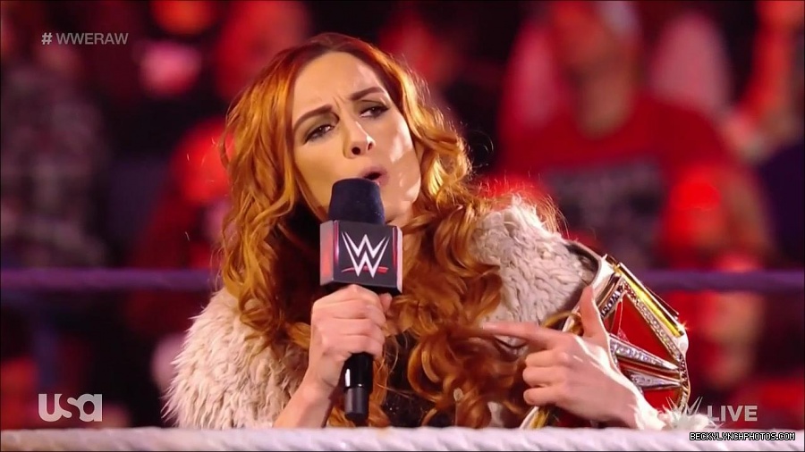 WWE_Monday_Night_Raw_2022_01_03_720p_HDTV_x264-NWCHD_mp4_002594127.jpg