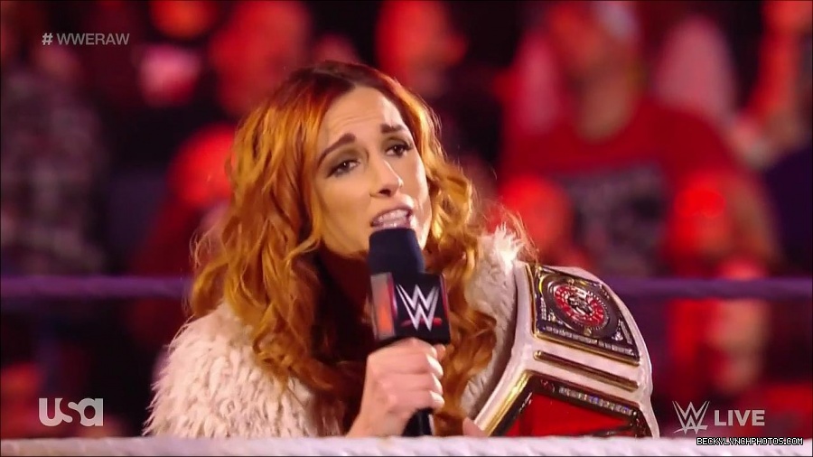 WWE_Monday_Night_Raw_2022_01_03_720p_HDTV_x264-NWCHD_mp4_002595328.jpg