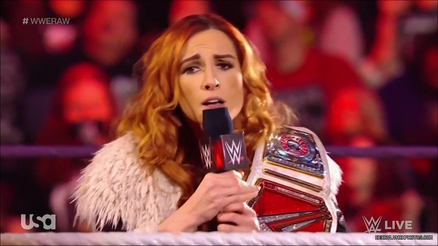 WWE_Monday_Night_Raw_2022_01_03_720p_HDTV_x264-NWCHD_mp4_002596530.jpg
