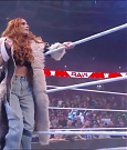 WWE_Monday_Night_Raw_2022_01_03_720p_HDTV_x264-NWCHD_mp4_002350583.jpg