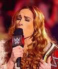 WWE_Monday_Night_Raw_2022_01_03_720p_HDTV_x264-NWCHD_mp4_002415949.jpg