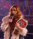 WWE_Monday_Night_Raw_2022_01_03_720p_HDTV_x264-NWCHD_mp4_002427561.jpg