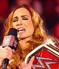 WWE_Monday_Night_Raw_2022_01_03_720p_HDTV_x264-NWCHD_mp4_002459192.jpg