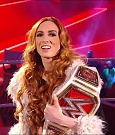 WWE_Monday_Night_Raw_2022_01_03_720p_HDTV_x264-NWCHD_mp4_002536069.jpg