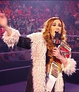 WWE_Monday_Night_Raw_2022_01_03_720p_HDTV_x264-NWCHD_mp4_002576109.jpg