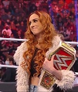 WWE_Monday_Night_Raw_2022_01_03_720p_HDTV_x264-NWCHD_mp4_002663797.jpg