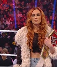 WWE_Monday_Night_Raw_2022_01_03_720p_HDTV_x264-NWCHD_mp4_002770971.jpg
