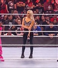WWE_Monday_Night_Raw_2022_01_03_720p_HDTV_x264-NWCHD_mp4_002790590.jpg