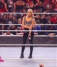 WWE_Monday_Night_Raw_2022_01_03_720p_HDTV_x264-NWCHD_mp4_002797797.jpg