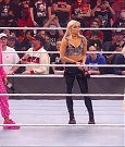 WWE_Monday_Night_Raw_2022_01_03_720p_HDTV_x264-NWCHD_mp4_002809009.jpg